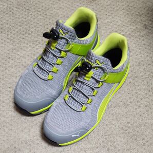 PUMA安全靴