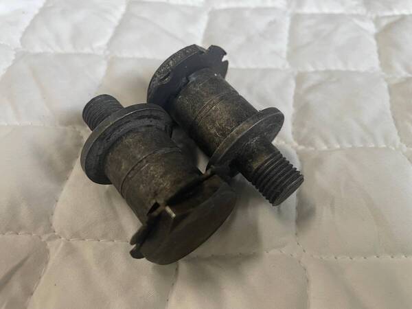 陸王1200ガーターホーク用スタッドボルト未使用 2個 令和7年1月16日