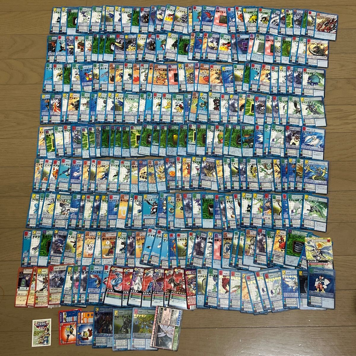 旧デジモンカード レア100枚以上 ノーマル1000枚以上 おまけ 旧デジモンカード レア100枚以上 ノーマル1000枚以上 おまけ