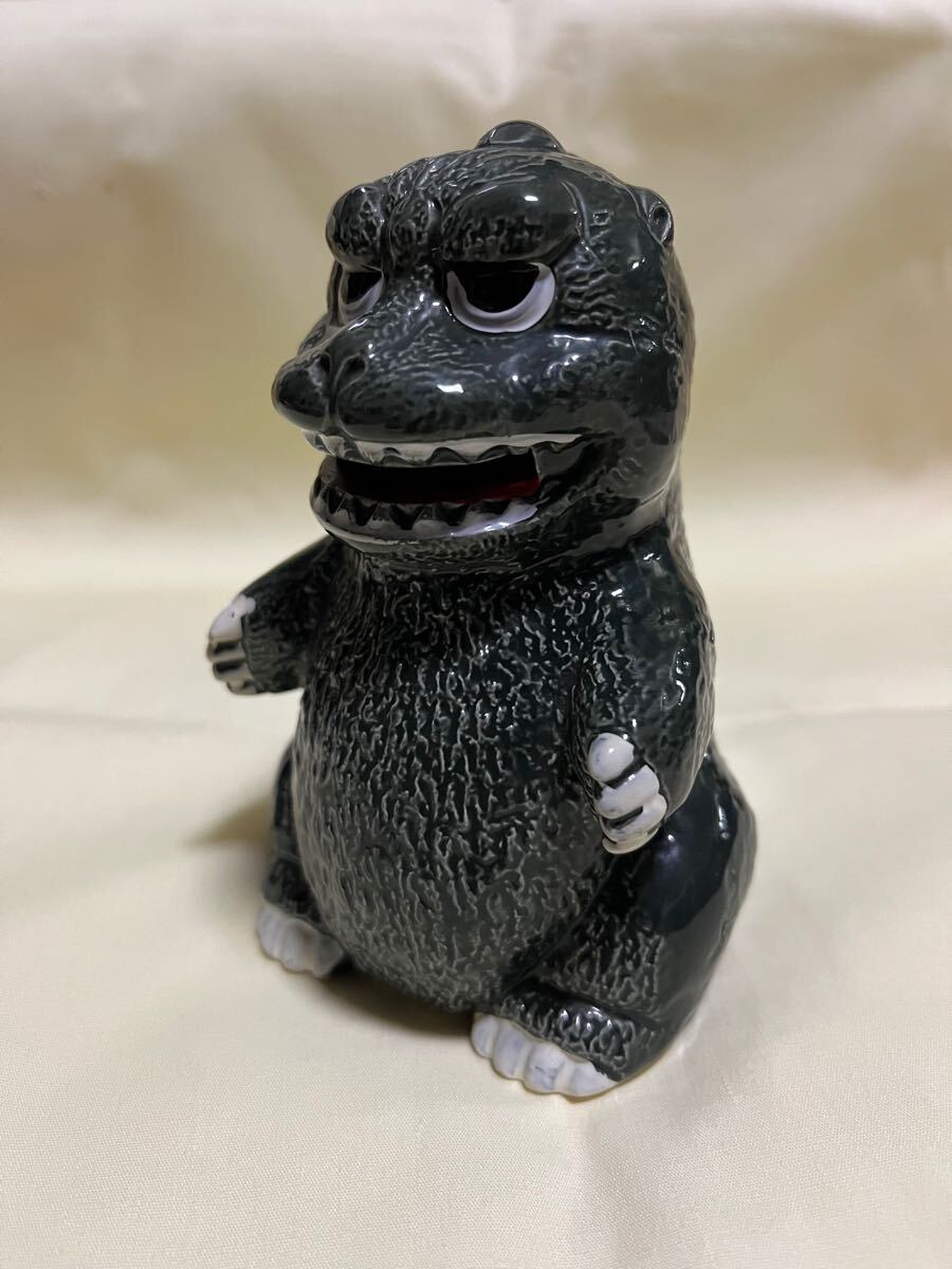 Yahoo!オークション -「godzilla」(貯金箱) (雑貨)の落札相場