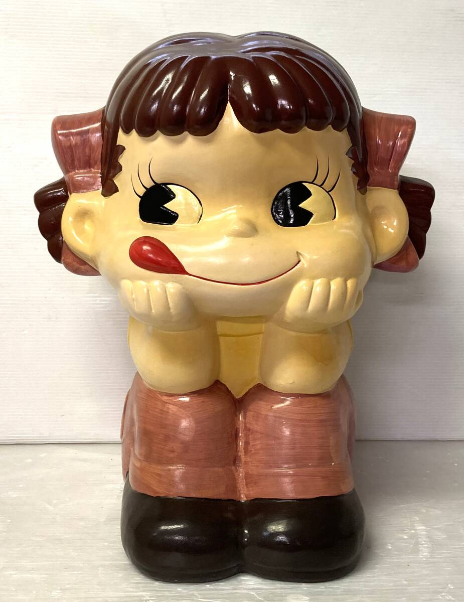 ペコちゃん 陶器製 置物 非売品 陶器 レア - メルカリ