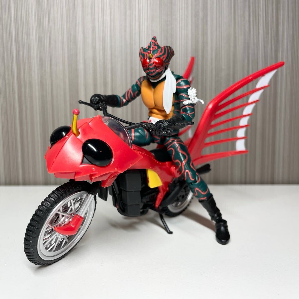 Yahoo!オークション -「仮面ライダー ソフビ ポピー」(仮面 Yahoo!オークション -「仮面ライダー ソフビ ポピー」(仮面