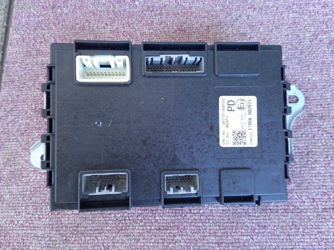 BCM コンピューター ミニキャブ ブラボーターボ DS17V R2 ボディーコントロール モジュール コントローラー 36770-64PD0