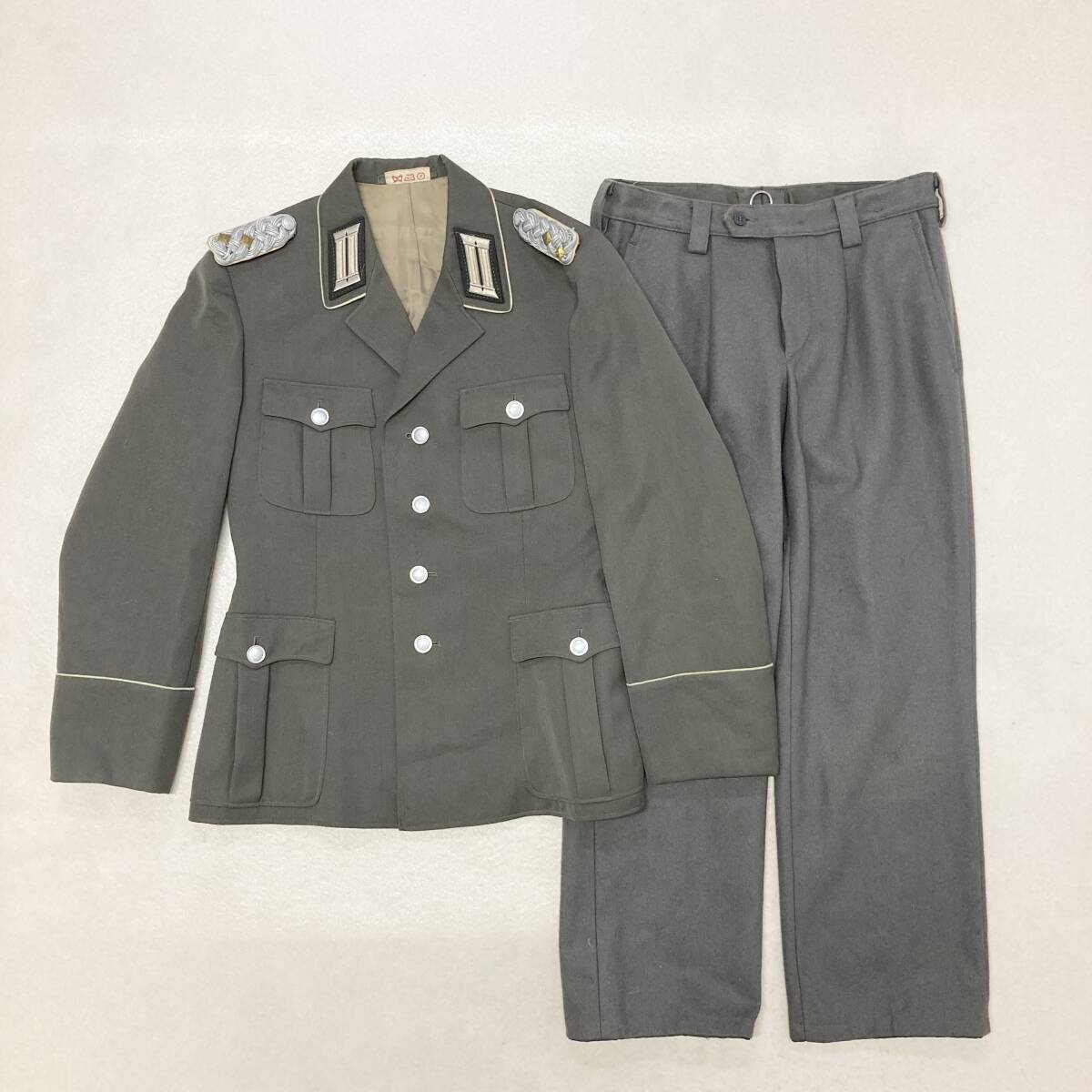 Yahoo!オークション -「東ドイツ軍」(制服) (個人装備)の落札 Yahoo!オークション -「東ドイツ軍」(制服) (個人装備)の落札