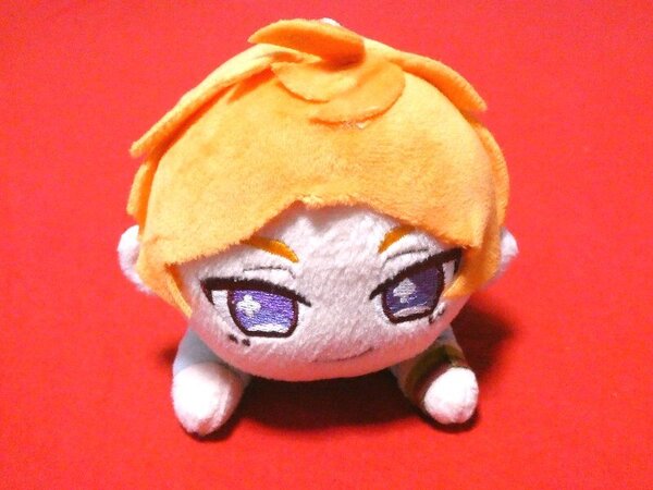 A3 アースリー 寝そべり ぬいぐるみ 皇天馬