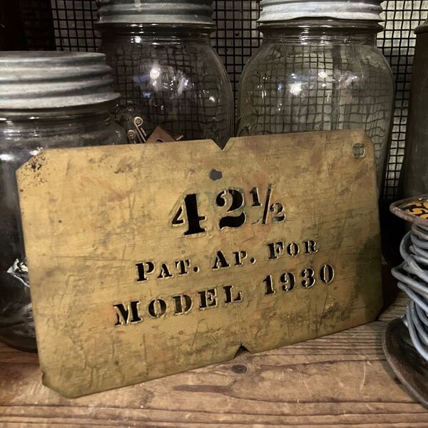 【ANTIQUES】ステンシルプレート 真鍮 ブラス DIY ジャンク 店舗什器 アンティーク 古着 US 店舗什器 古道 vintage