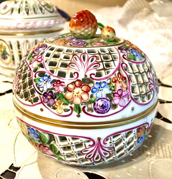 ★値下げ♪特大♪ヘレンドアンティーク☆特大透かしボンボニエール☆17.5cm☆金彩色とりどり★希少 HEREND ファンタジー
