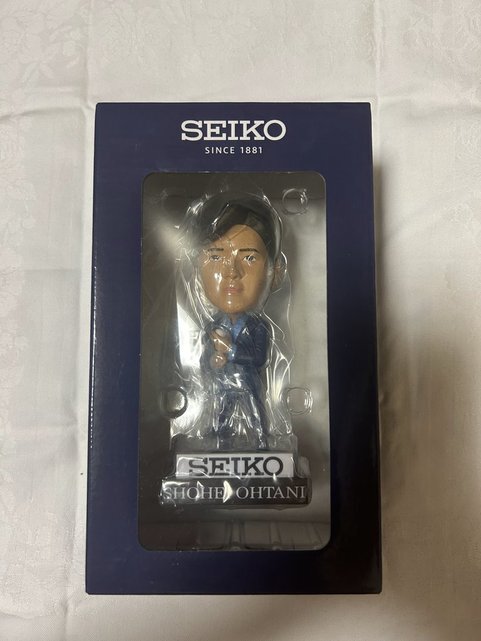 Amazon.co.jp: 大谷翔平 二刀流 フィギュア ボブルヘッド ア