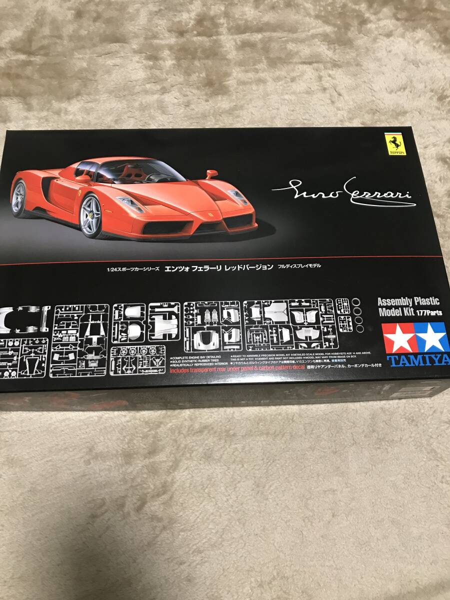 タミヤ　1/24　エンツォフェラーリ　フルディスプレイモデル　新品未組立
