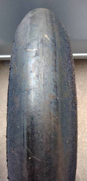 ブリジストン レーシングスリック BATTLAX V02R 120/600R17ソフトコンパウンド センターバリ山中古リア用 3921NSF250RS125送料無料