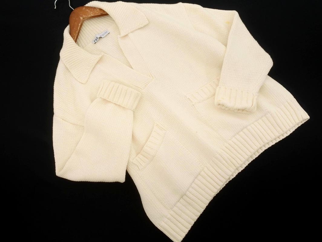 ZARA - ZARA ザラ　即完売　襟付きニット ZARA】の“襟付きニット”にカブり続出！ほんのりトレンドで大人も