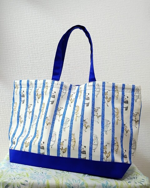 ☆ハンドメイド☆トートバッグ 手さげ お稽古かばん 青系 チラッ アニマル パンダ ポケットたくさん マチヒロ 大容量 送料込み匿名配送