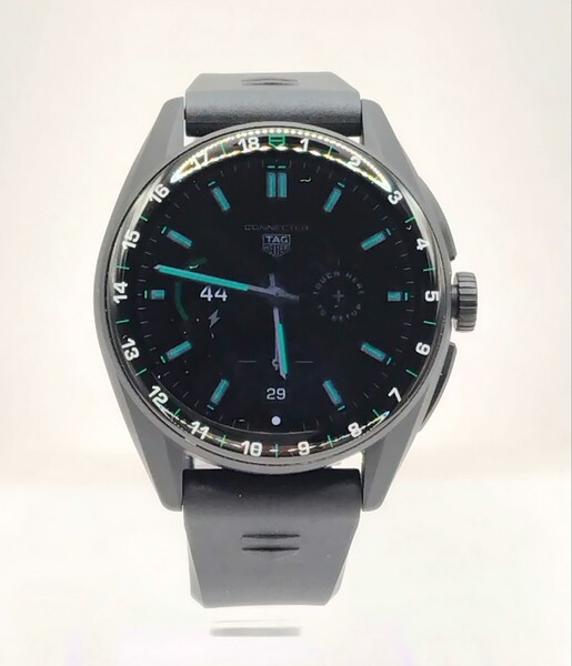 【美品】TAGHEUER タグホイヤー SBR8080.EB0284 コネクテッド キャリバーE4 ゴルフエディション スマートウォッチ 42mm チタン ラバー