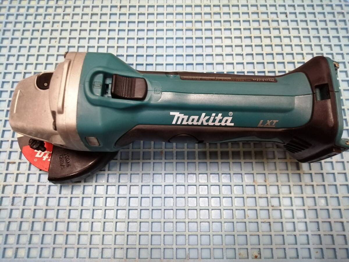 マキタ 充電式グラインダー 14.4V 100mm バッテリー2個 ケース付