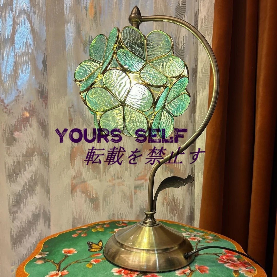 美品 卓上スタンドライト ステンドグラス ひすい色 花柄 レトロな雰囲気 ティファニー 装飾品 照明