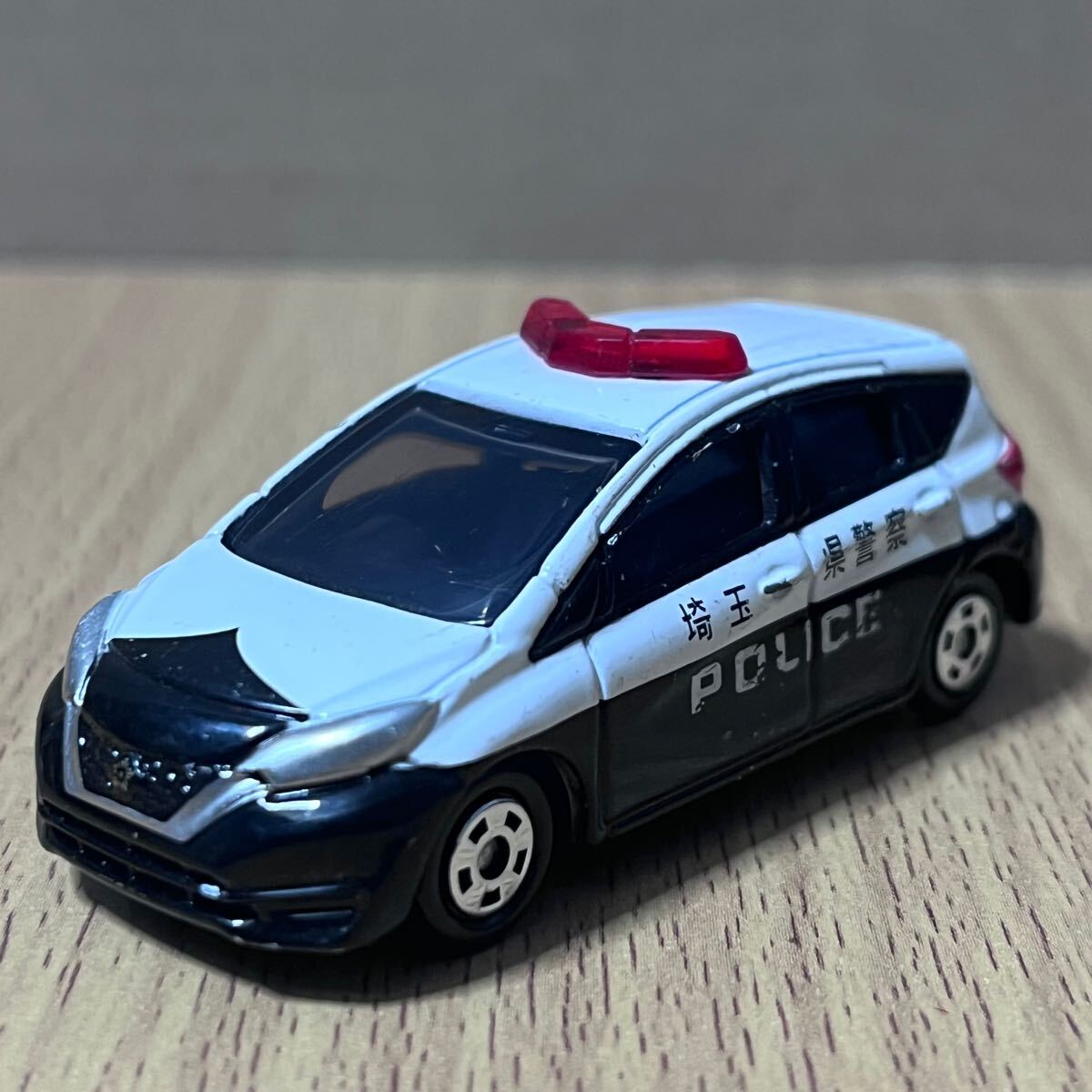 Yahoo!オークション -「日産ノート」(商用車、公用車) (トミカ Yahoo!オークション -「日産ノート」(商用車、公用車) (トミカ