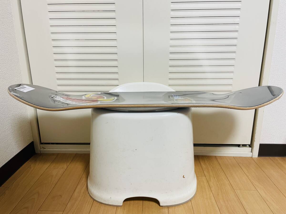 トイマシーン Toy Machine スケートボードデッキ 8.25*32 KISS