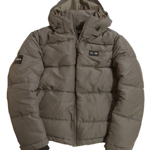 RVCA ルーカ VISOR ジャケット Sサイズ 中綿 フード パーカー HOODED PUFFER