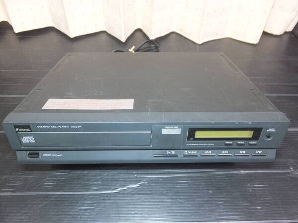 送料込! SANSUI 山水電気 CDプレーヤー 700 CD・R CD-R 読込余り良くない コンパクトディスク CDデッキ