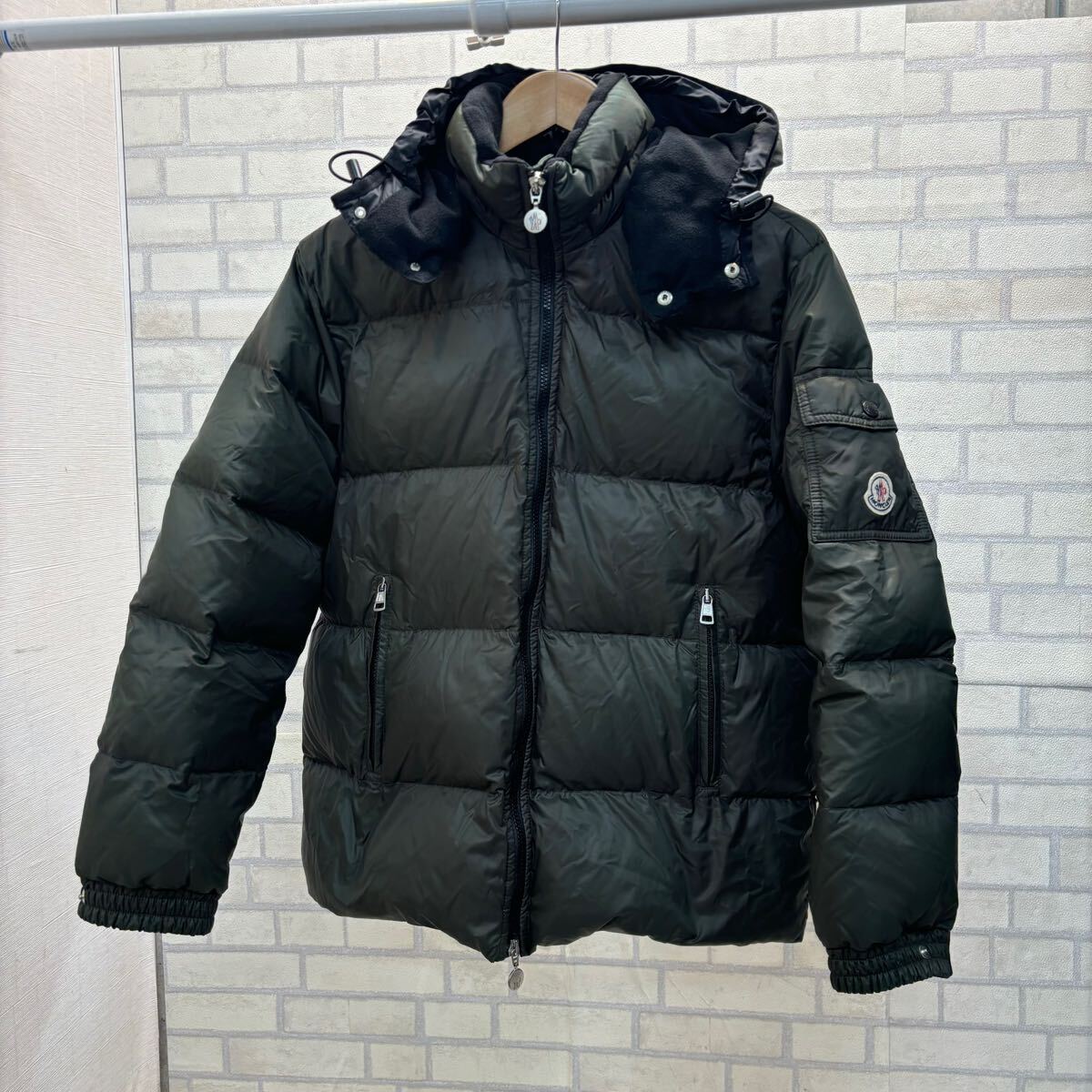 MONCLER モンクレール BAZILLE バジーレ ダウンジャケット 美品