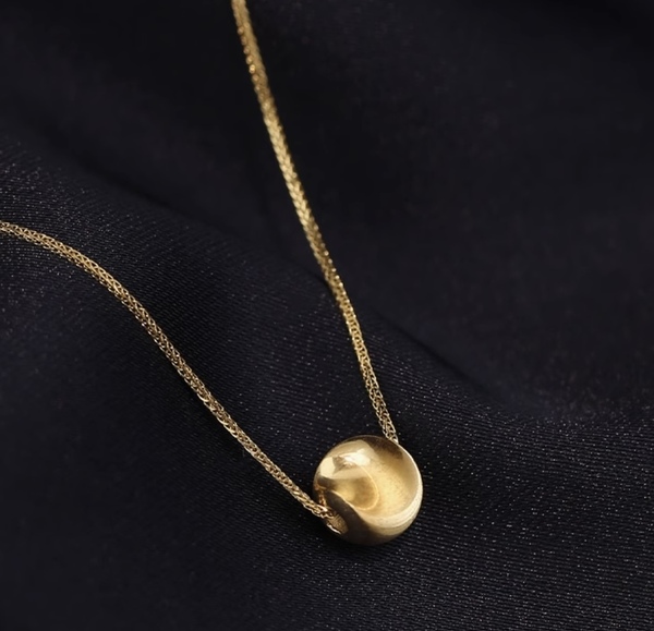 ★即日発送セール品★ K18YG イエローゴールド ネックレス キャッツアイ ヘアライン やすり加工 18K 18金 球体 YG ペンダント 鎖骨チェーン
