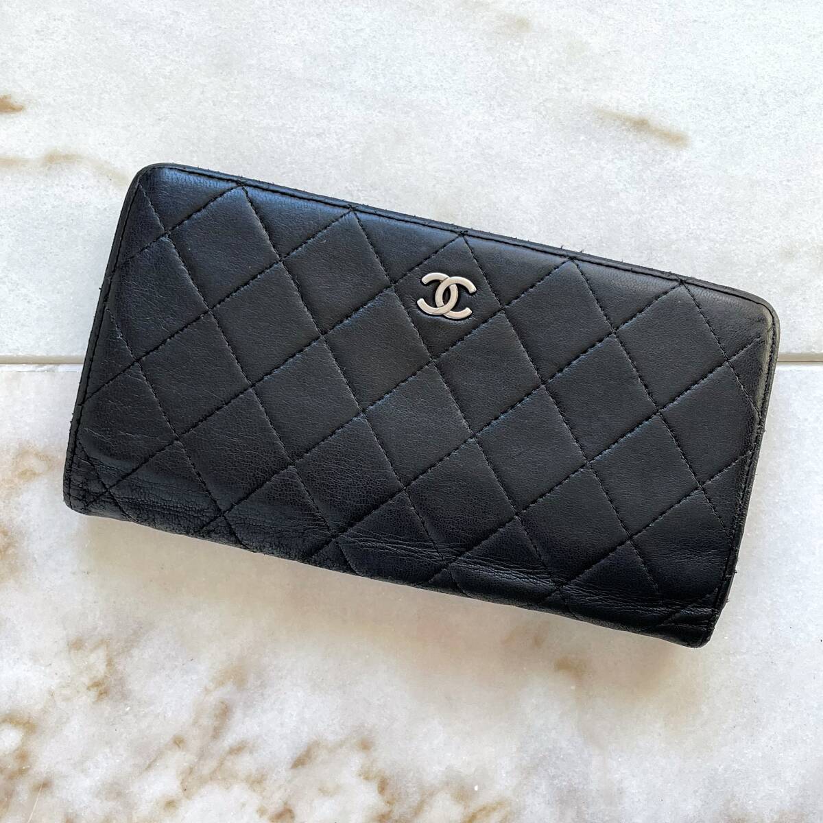 CHANEL シャネル マトラッセ ラムスキン フラップ 長財布 ブラック 黒