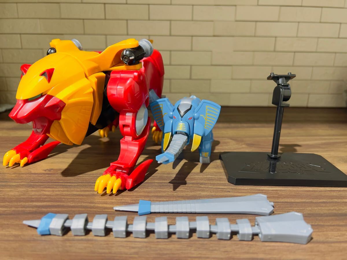 Yahoo!オークション -「ガオライオン」(百獣戦隊ガオレンジャー Yahoo!オークション -「ガオライオン」(百獣戦隊ガオレンジャー