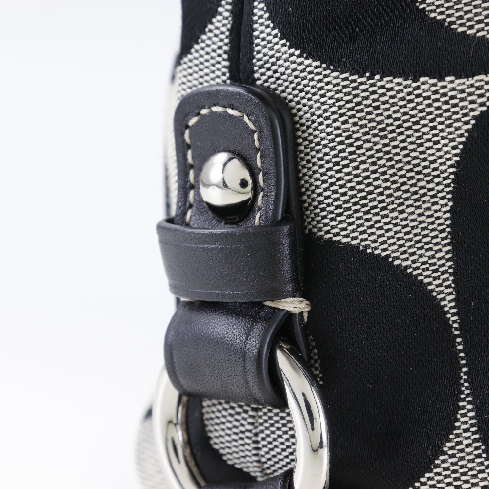 COACH コーチ シグネチャー F15067 ショルダーバッグ キャンバス 黒/グレー レディース【R222123024】中古 COACH コーチ シグネチャー F15067 ショルダーバッグ キャンバス 黒/グレー レディース【R222123024】中古