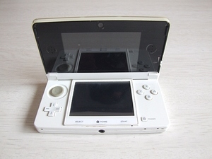 ☆ ニンテンドー 3DS 本体 ジャンク ☆1