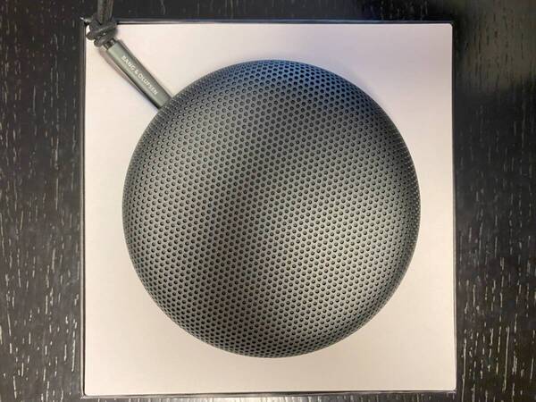 ★新品未使用★Beosound A1 2nd Gen - Bang & Olufsen × Mercedes-Benz メルセデスベンツ Bluetooth スピーカー バング&オルフセン