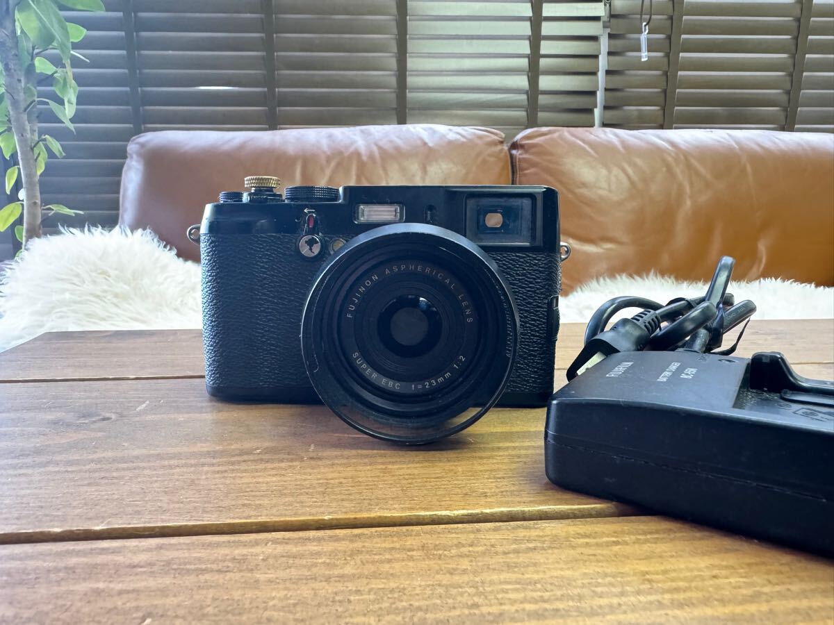 Yahoo!オークション -「finepix x100」の落札相場・落札価格 Yahoo!オークション -「finepix x100」の落札相場・落札価格