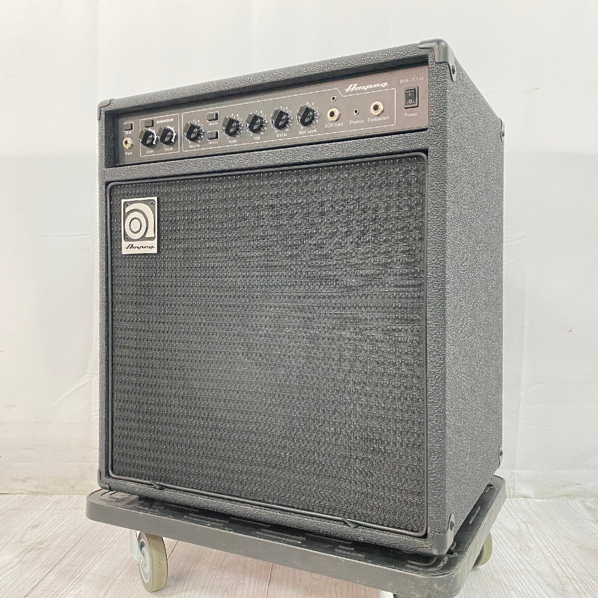 Amazon.co.jp: Ampeg BA-112v2 75ワット バスコンボアンプ