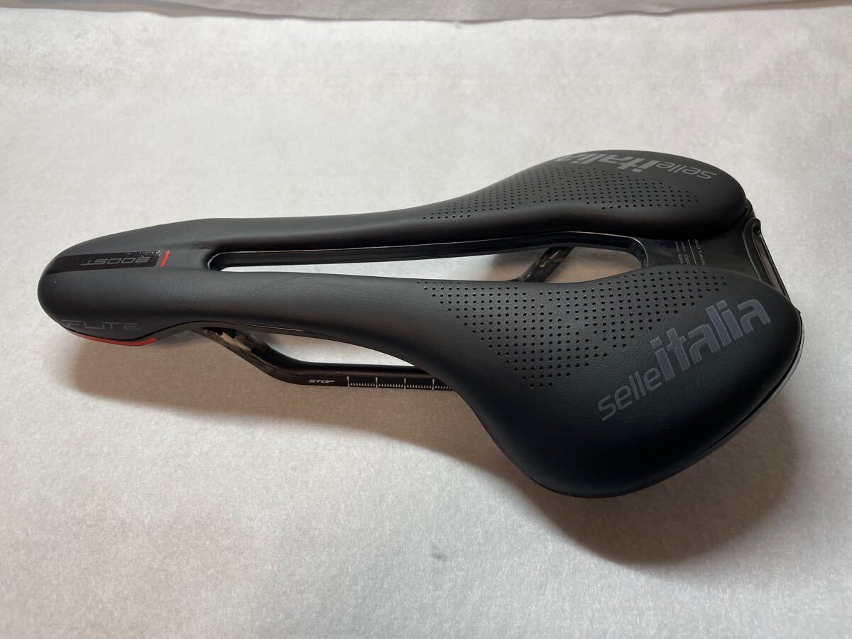 中古)selle ITALIA (セラ イタリア) SLR CARBON 135g カーボン