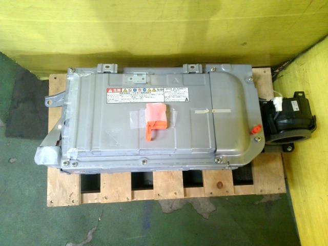 アクア DAA-NHP10 ハイブリッド・EV バッテリー 082 G9280-52030 個人宅配送不可 yatsu