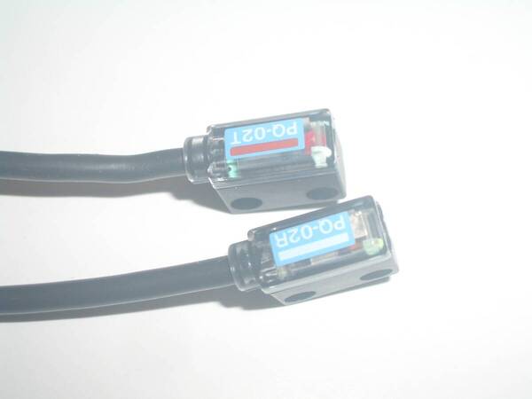 アンプ中継型ミニ光電センサ キーエンス (KEYENCE) PQ-02 未使用品
