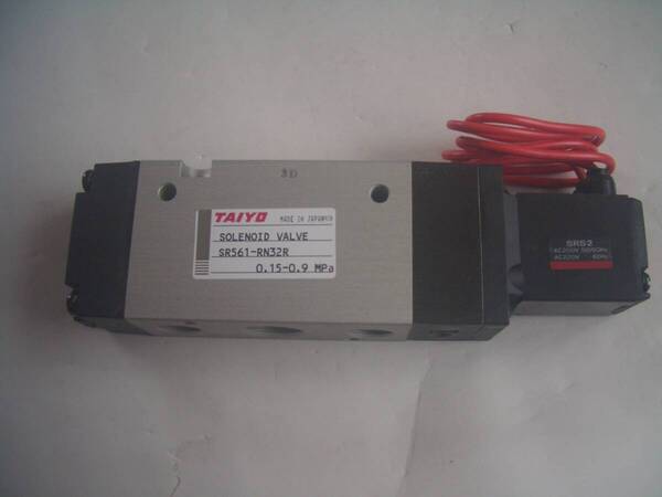 ソレノイドバルブ(電磁弁)TAIYO SR561-RN32R 新品未使用送料込み