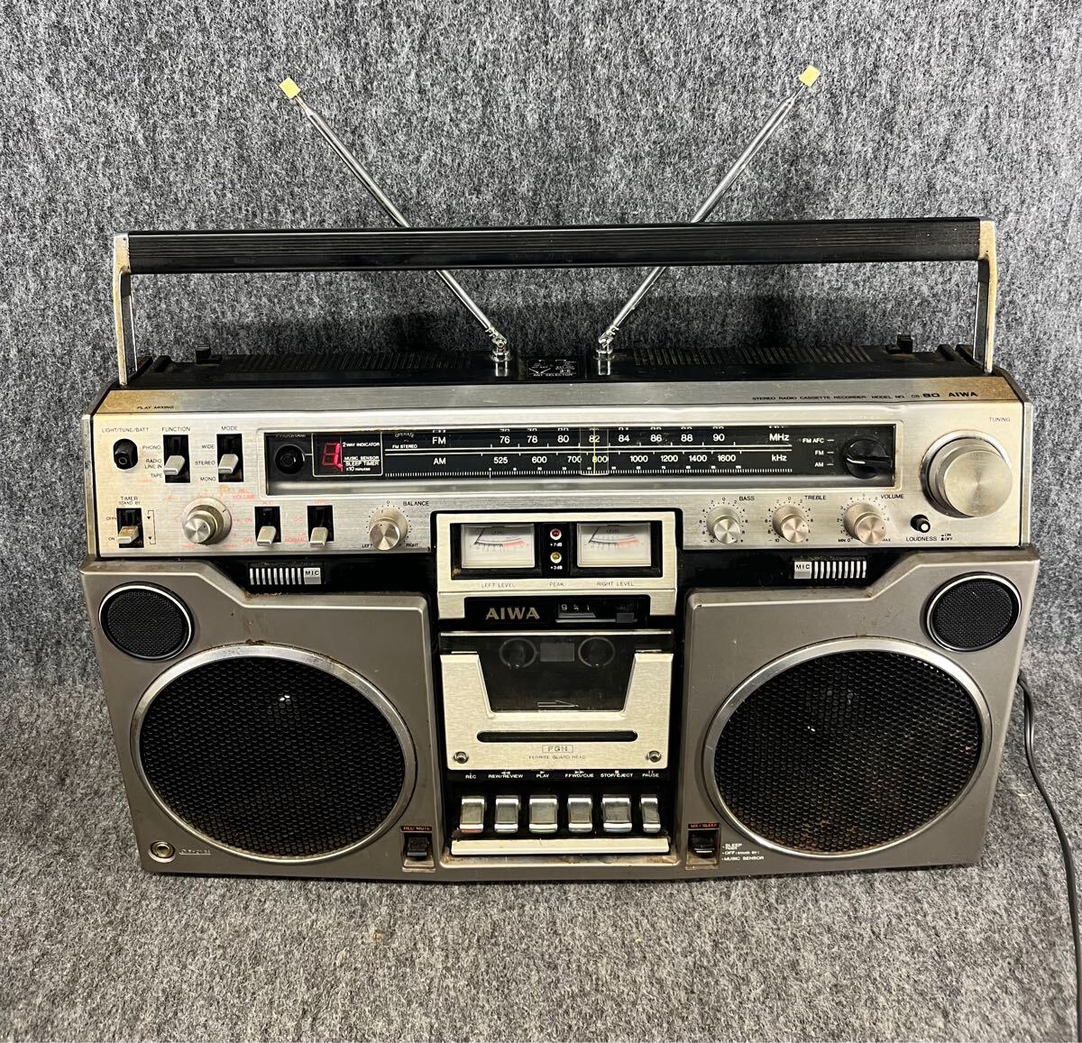 AIWA CS-80 large radio cassette player Maintained Working