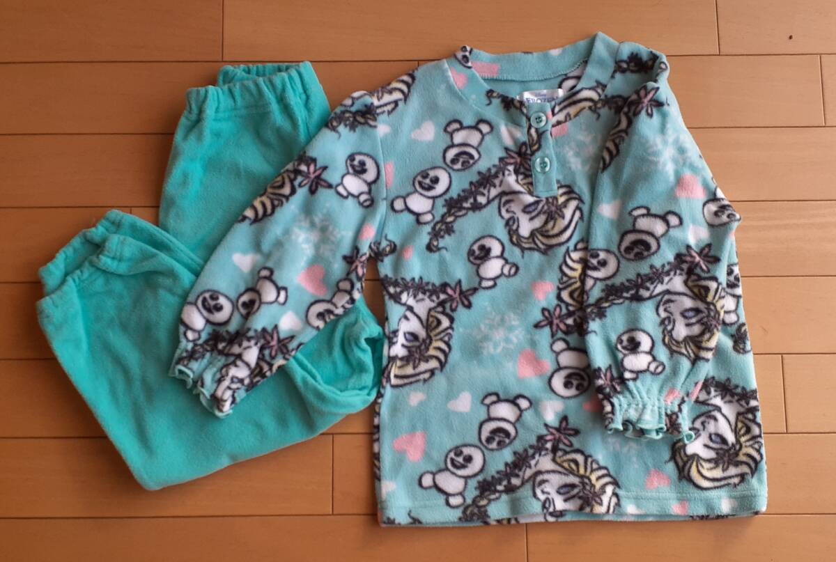 ■送料無料！軽くてあったかいフリースパジャマ110サイズ未使用