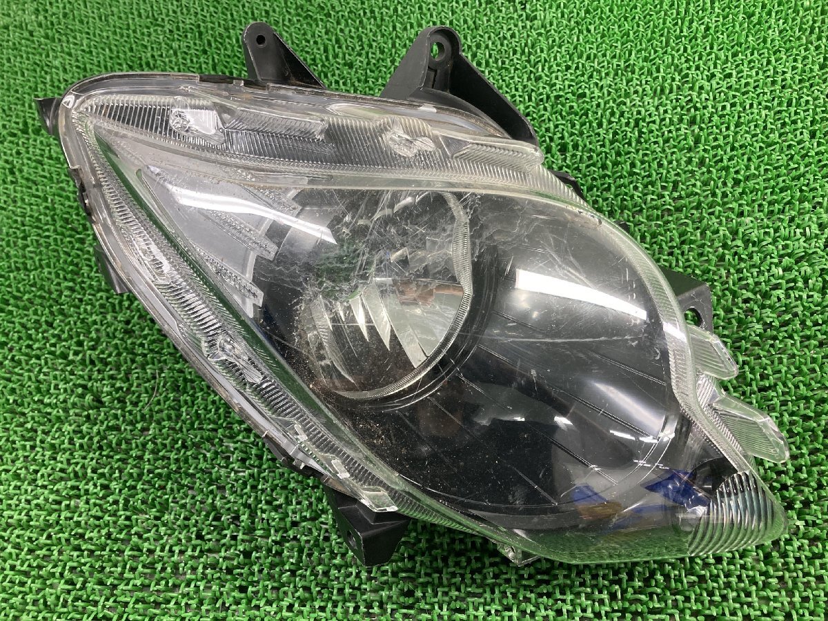 中古 HONDA フォルツァ MF10 純正ヘッドライト左右セット(ヘッド