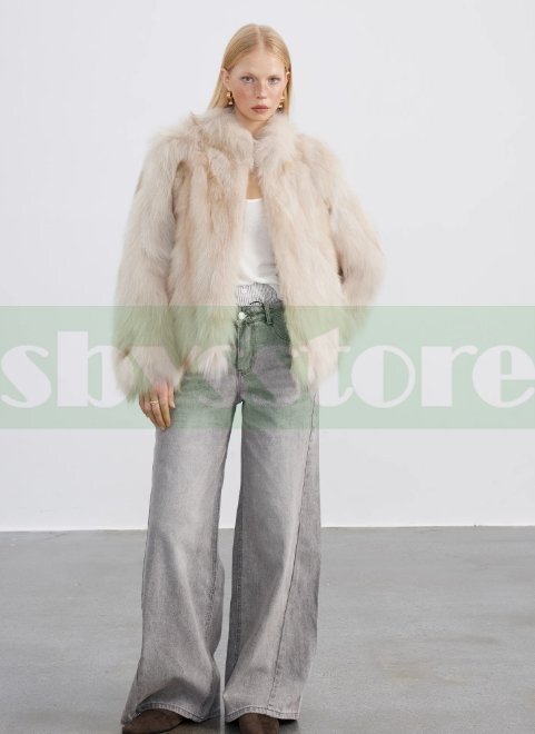 毛皮コート 狐の毛 フィンランド銀狐 軽やかで自由なスタイル スタンドカラー 女性用 ショートコート コート ミルクティー 毛皮コート 狐の毛 フィンランド銀狐 軽やかで自由なスタイル スタンドカラー 女性用 ショートコート コート ミルクティー