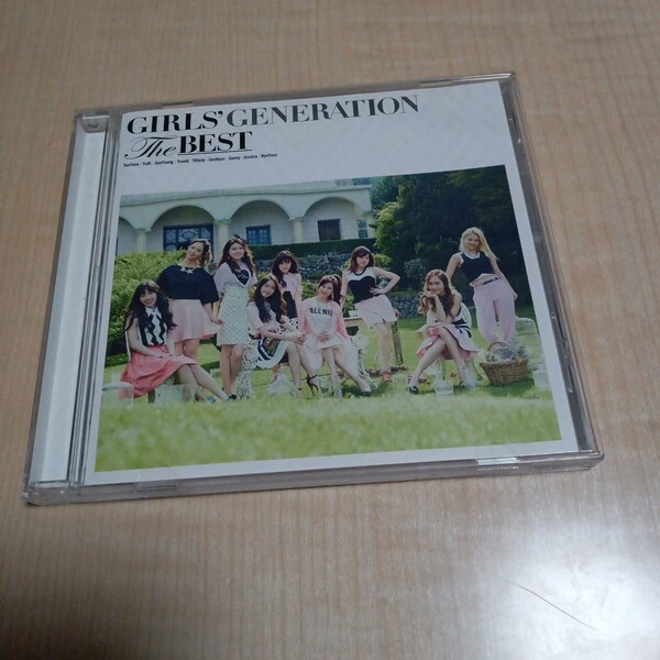 THE BEST Type−F (famima.com限定盤) 少女時代