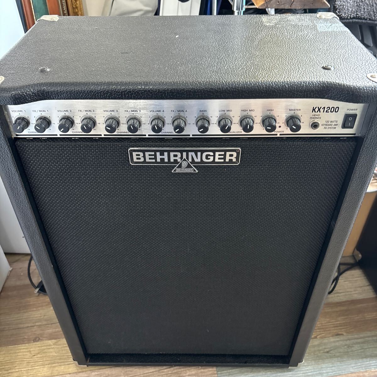 Yahoo!オークション -「behringer キーボードアンプ」(楽器 Yahoo!オークション -「behringer キーボードアンプ」(楽器