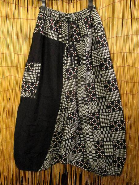 【SALE】②①新品*男女兼用*コットン素材*黒色+和風プリント*切り替え*ふんわり*サルエルパンツ