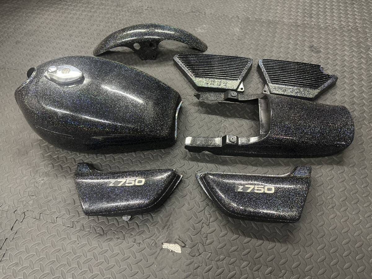 Yahoo!オークション -「z750d1外装セット」(自動車、オートバイ Yahoo!オークション -「z750d1外装セット」(自動車、オートバイ