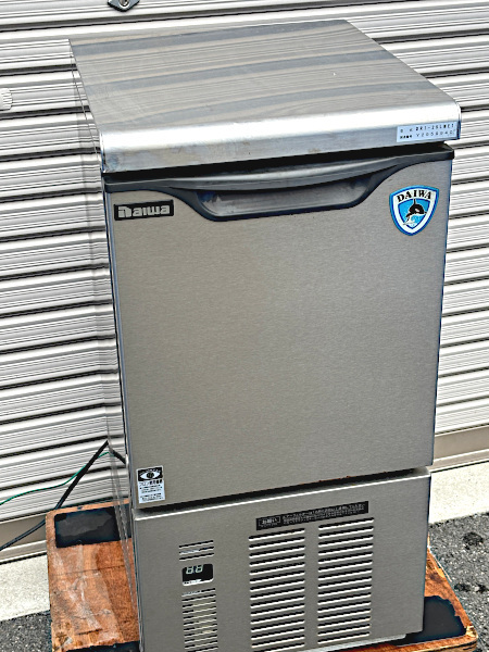 Yahoo!オークション -「大和冷機 製氷機」(製氷機) (厨房機器)の Yahoo!オークション -「大和冷機 製氷機」(製氷機) (厨房機器)の
