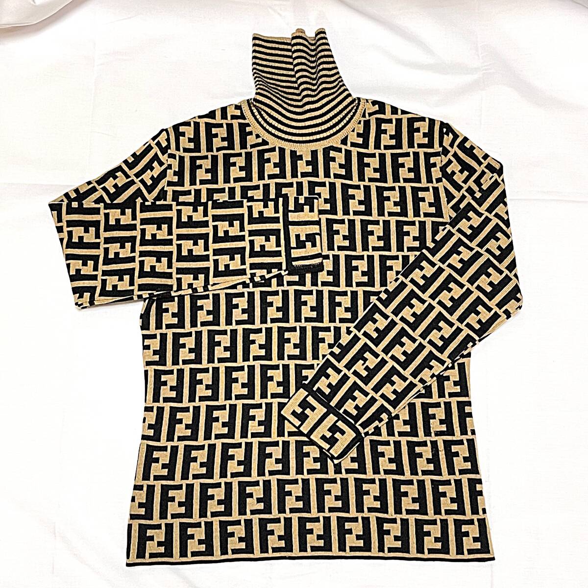 2025年最新】Yahoo!オークション -fendi ズッカ ニットの中古品 2025年最新】Yahoo!オークション -fendi ズッカ ニットの中古品