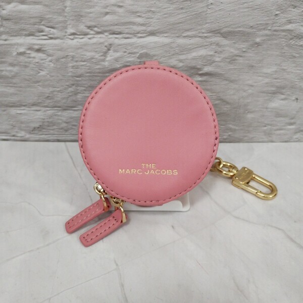 ☆美品☆MARC JACOBS マークジェイコブス ポーチ 小物入れ レザー ミニケース サークル レターロゴ ピンク ゴールドチェーン 送料無料