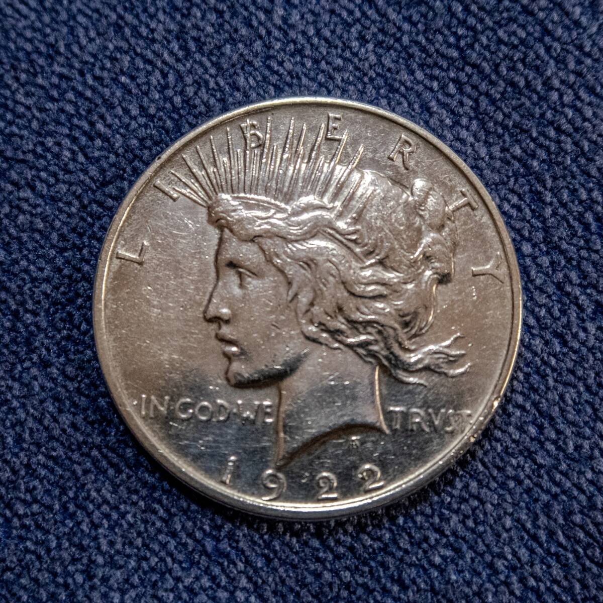 K925/6E〇アメリカ 銀貨 1ドル 鷹 モーガン 古銭 硬貨 1882年