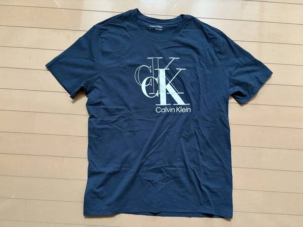 Calvin Klein (カルバン クライン)半袖Tシャツ ネイビー Lサイズ