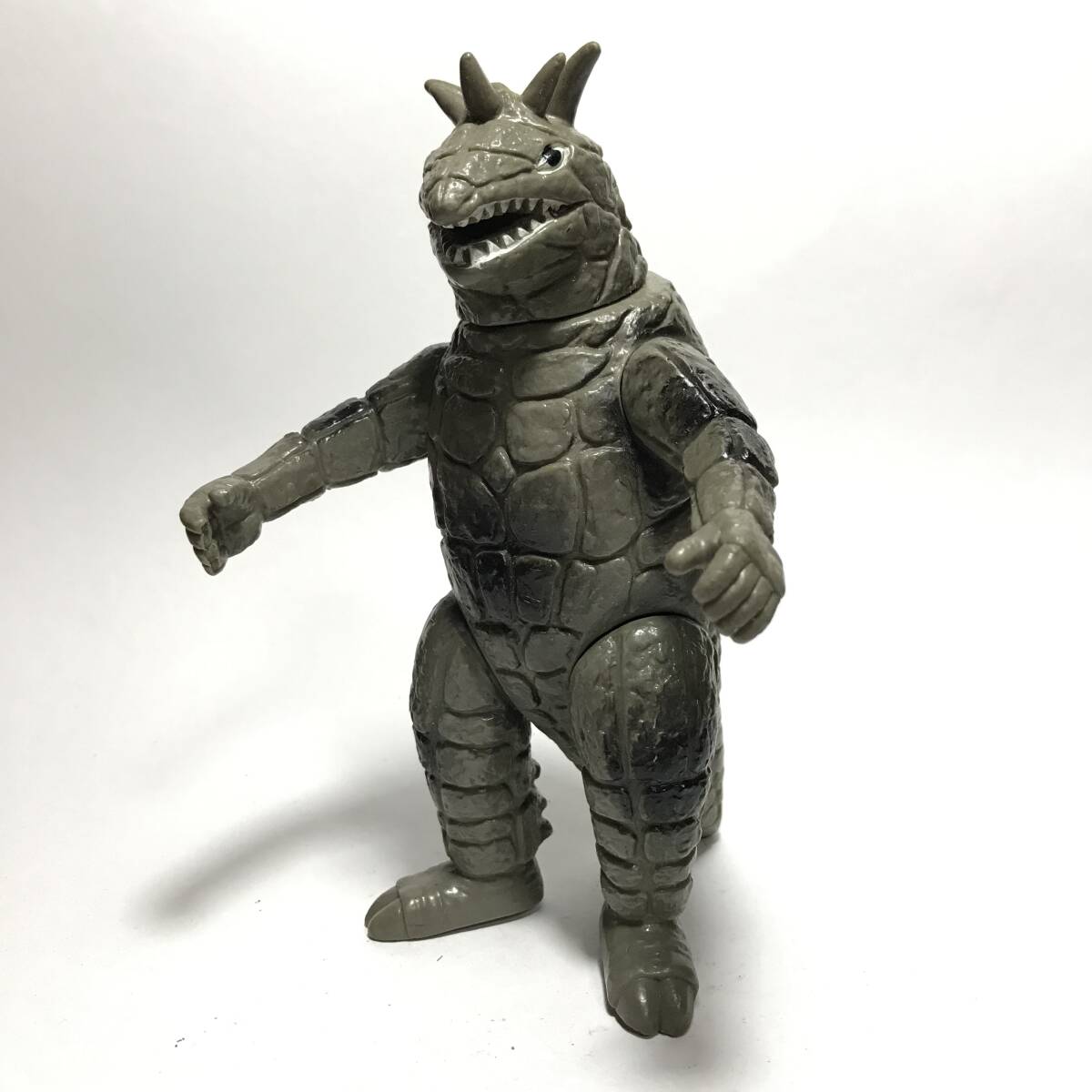 Yahoo!オークション -「ウルトラマンソフビ1983」の落札相場